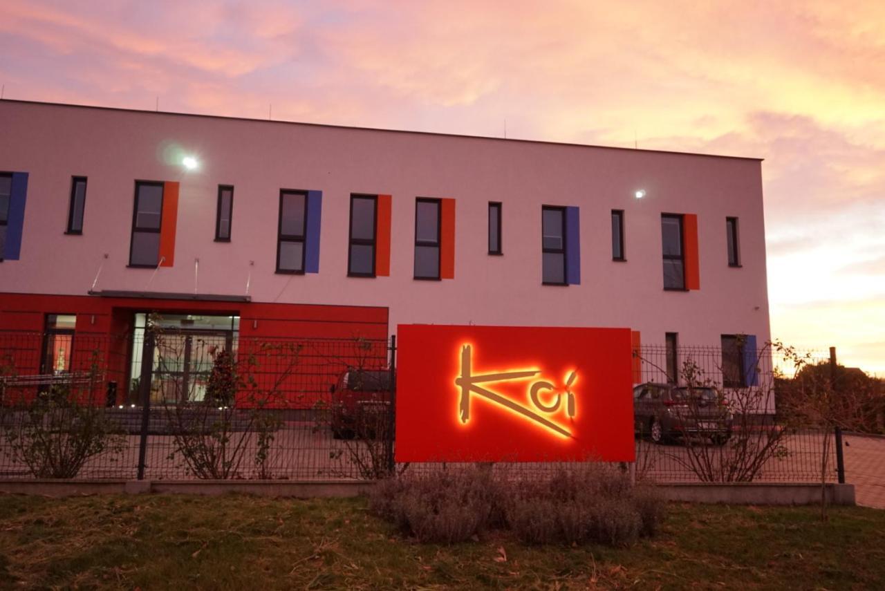Koi Restaurant And Guest House Żory Eksteriør billede
